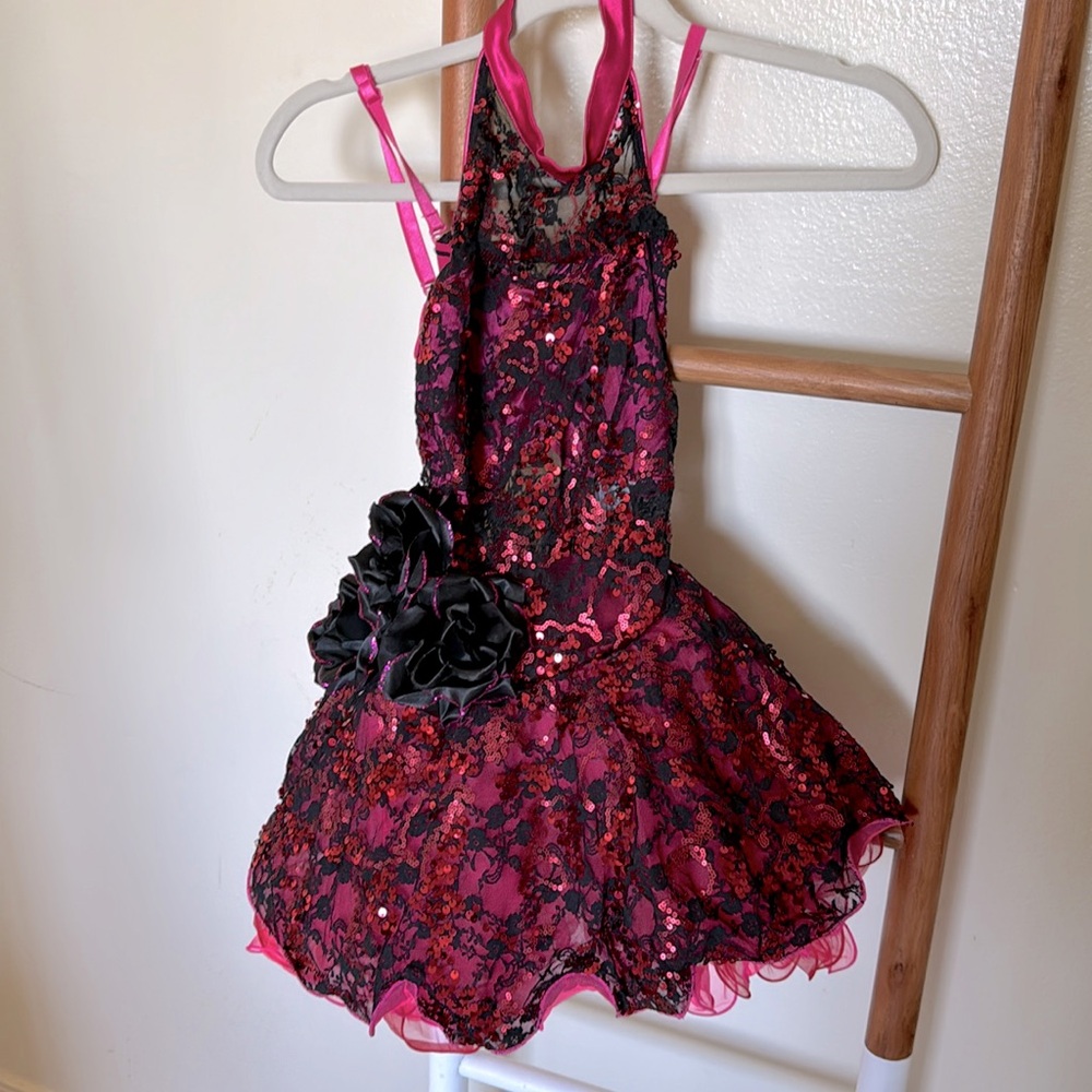 Tenth House "Momentum" (TH18107) Black lace and hot pink dress Sz PA